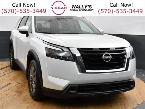 2025 Nissan Pathfinder SV 4WD