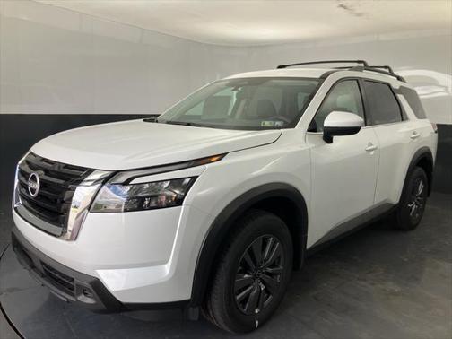 2025 Nissan Pathfinder SV 4WD