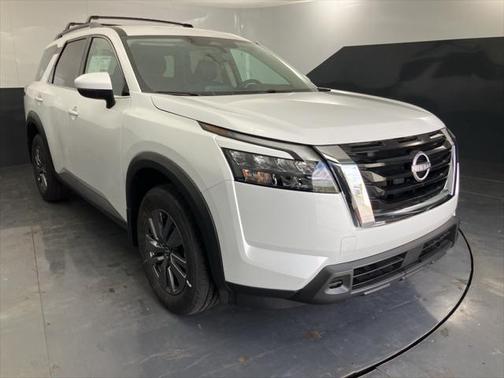 2025 Nissan Pathfinder SV 4WD