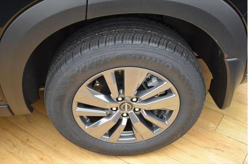 2025 Nissan Pathfinder S 4WD