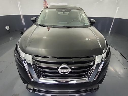 2025 Nissan Pathfinder S 4WD