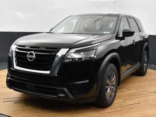 2025 Nissan Pathfinder S 4WD