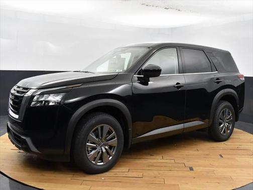 2025 Nissan Pathfinder S 4WD