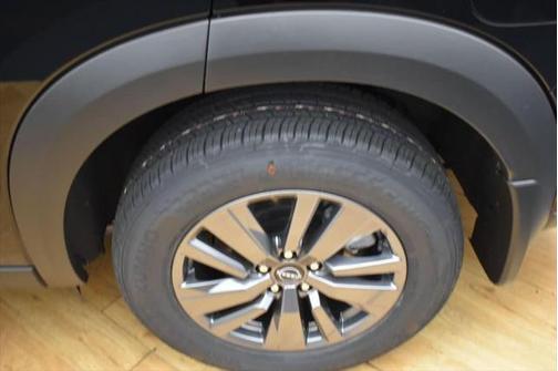 2025 Nissan Pathfinder S 4WD