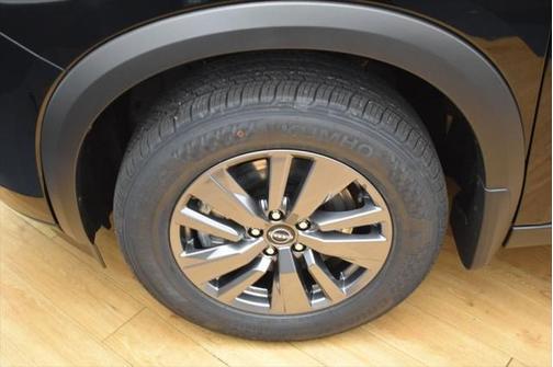 2025 Nissan Pathfinder S 4WD