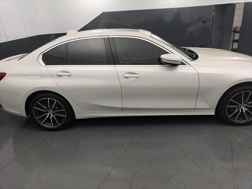 2021 BMW 330 xDrive