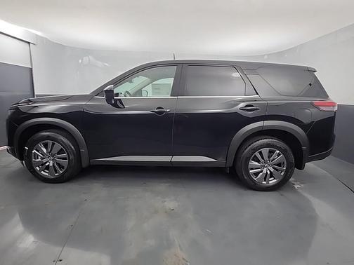 2025 Nissan Pathfinder S 4WD