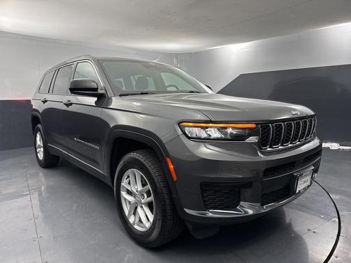 2022 Jeep Grand Cherokee L Laredo