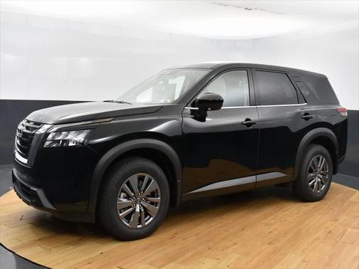 2025 Nissan Pathfinder S 4WD