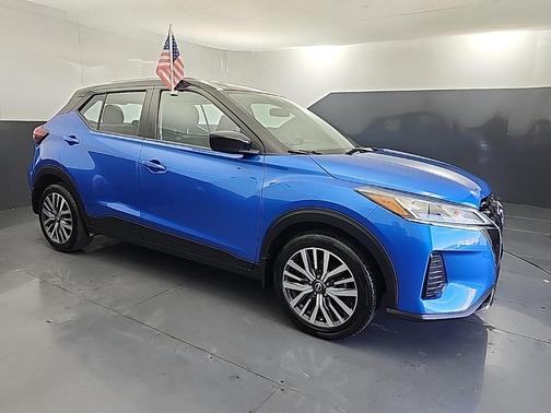 2023 Nissan Kicks SV