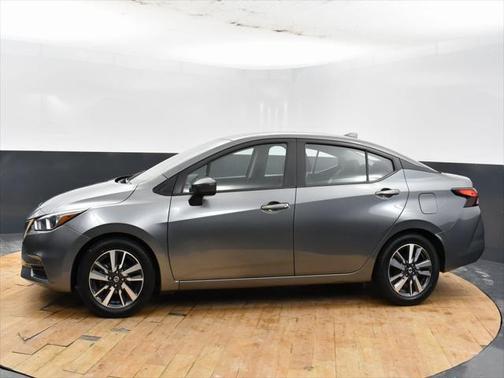 2021 Nissan Versa 1.6 SV