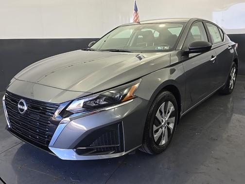2025 Nissan Altima S FWD