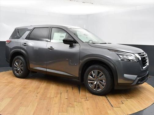 2025 Nissan Pathfinder S 4WD