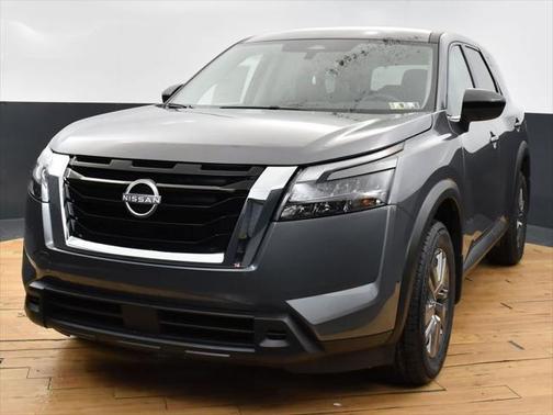 2025 Nissan Pathfinder S 4WD