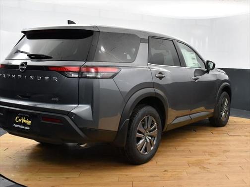 2025 Nissan Pathfinder S 4WD