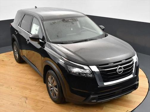 2025 Nissan Pathfinder S 4WD