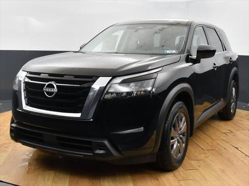 2025 Nissan Pathfinder S 4WD