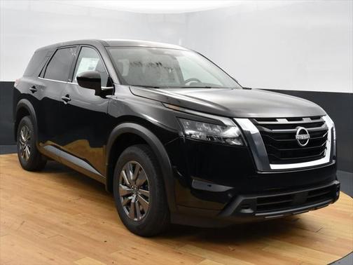 2025 Nissan Pathfinder S 4WD