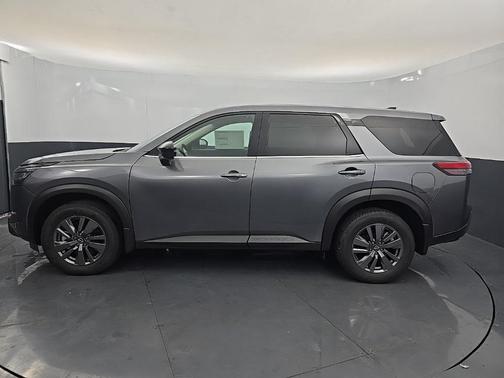 2025 Nissan Pathfinder S 4WD