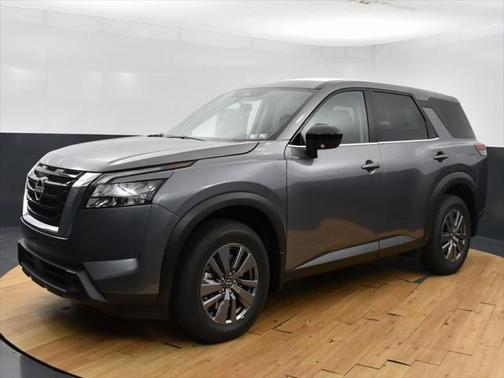 2025 Nissan Pathfinder S 4WD
