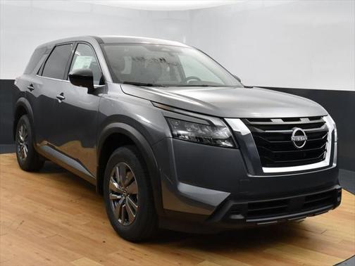 2025 Nissan Pathfinder S 4WD