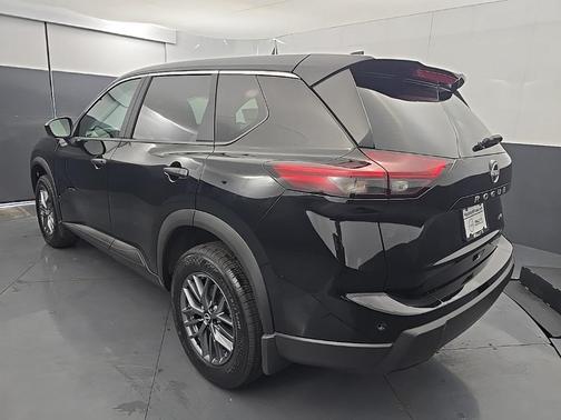 2025 Nissan Rogue S