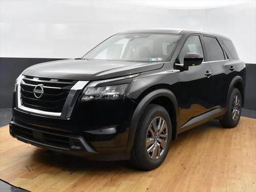 2025 Nissan Pathfinder S 4WD