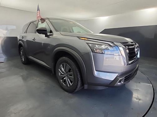 2025 Nissan Pathfinder SL 4WD