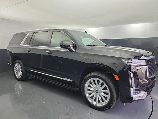 2023 Cadillac Escalade ESV Luxury