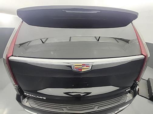 2023 Cadillac Escalade ESV Luxury