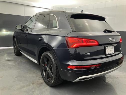 2018 Audi Q5 2.0T Tech Premium