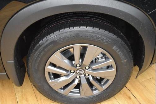 2025 Nissan Pathfinder S 4WD