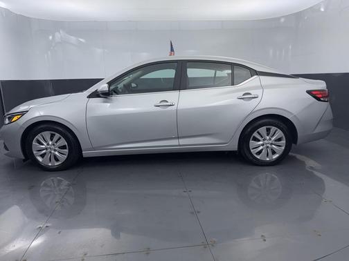 2022 Nissan Sentra S