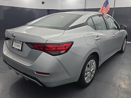 2022 Nissan Sentra S