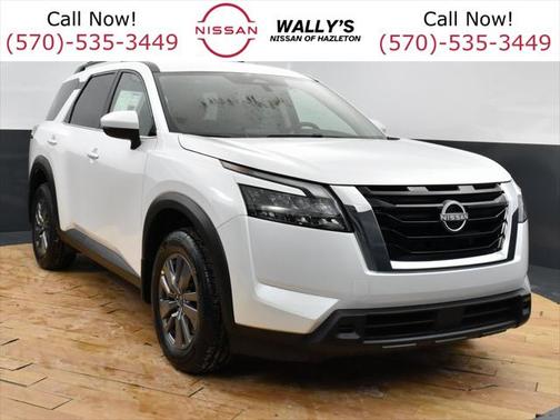 2025 Nissan Pathfinder SV 4WD