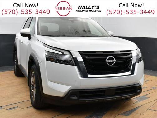 2025 Nissan Pathfinder SV 4WD