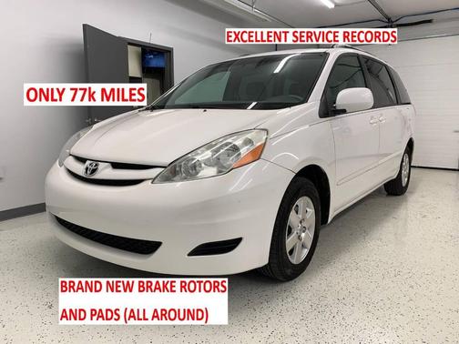 2008 Toyota Sienna XLE