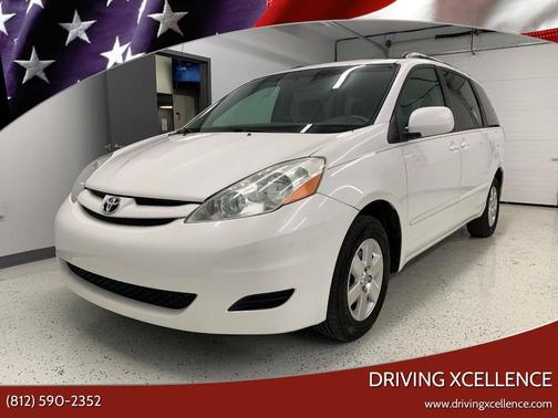 2008 Toyota Sienna XLE