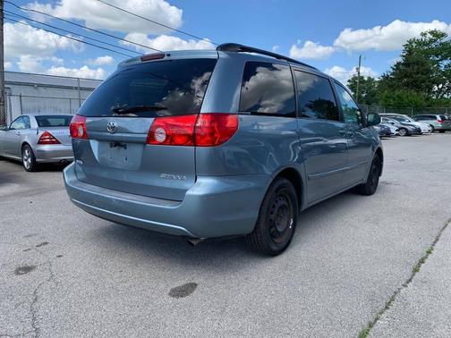 Slate Metallic 2010 Toyota Sienna CE