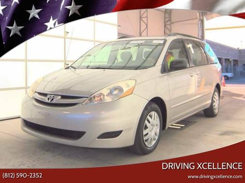 2008 Toyota Sienna LE