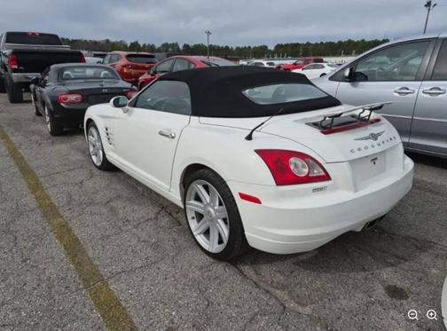 2006 Chrysler Crossfire Base