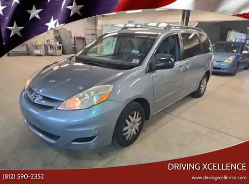 2009 Toyota Sienna LE