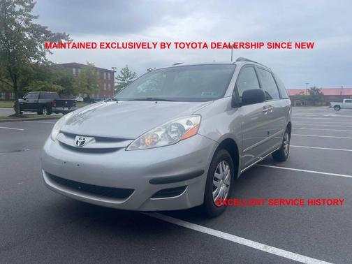 2010 Toyota Sienna LE