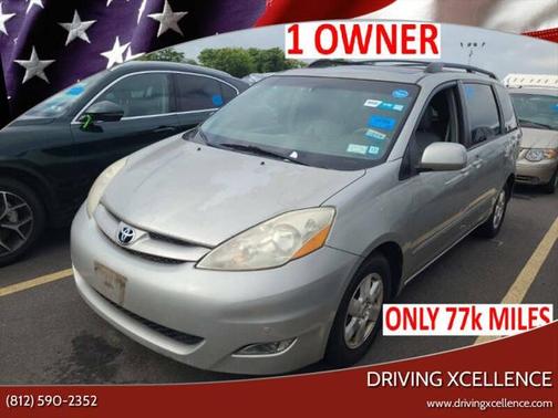 2010 Toyota Sienna XLE