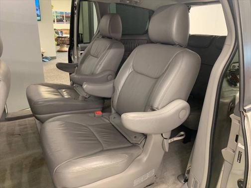 2010 Toyota Sienna XLE