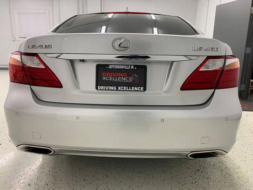 2010 Lexus LS 460 Base