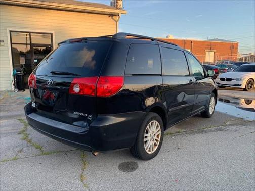2008 Toyota Sienna LE