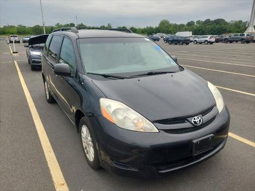 2008 Toyota Sienna LE