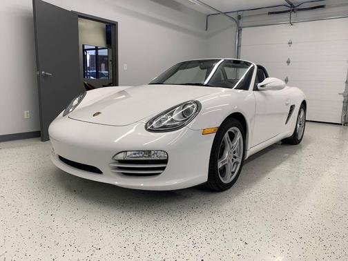 Carrara White 2011 Porsche Boxster Base 2dr Convertible