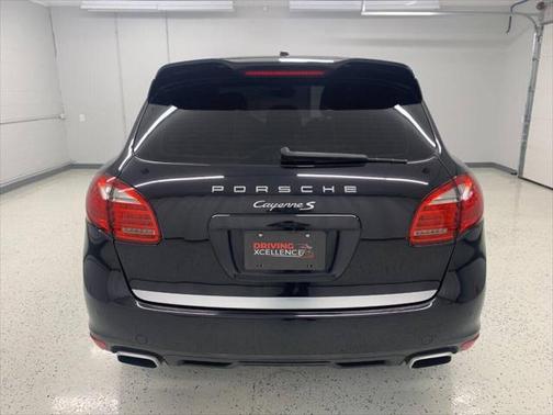 2012 Porsche Cayenne S